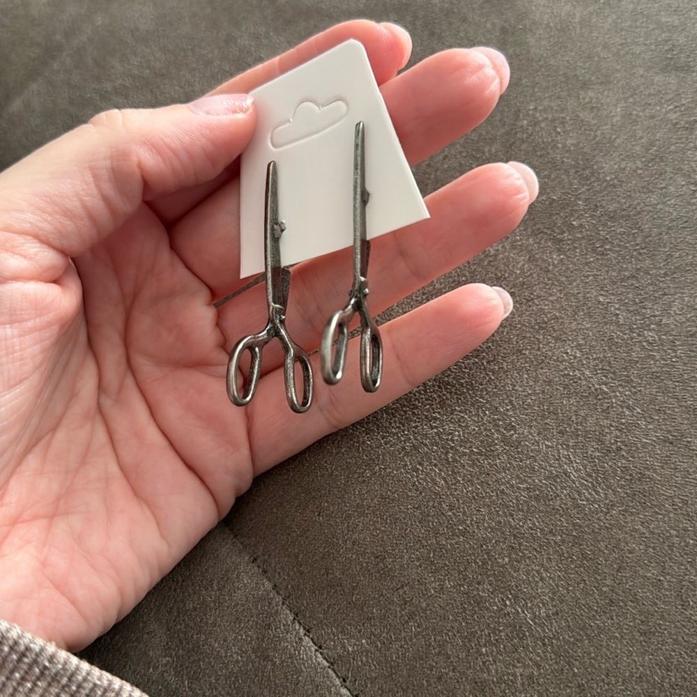 🛍️BUNDLE 3 for $17 earrings mini kawaii food candy animal - SCISSORS…